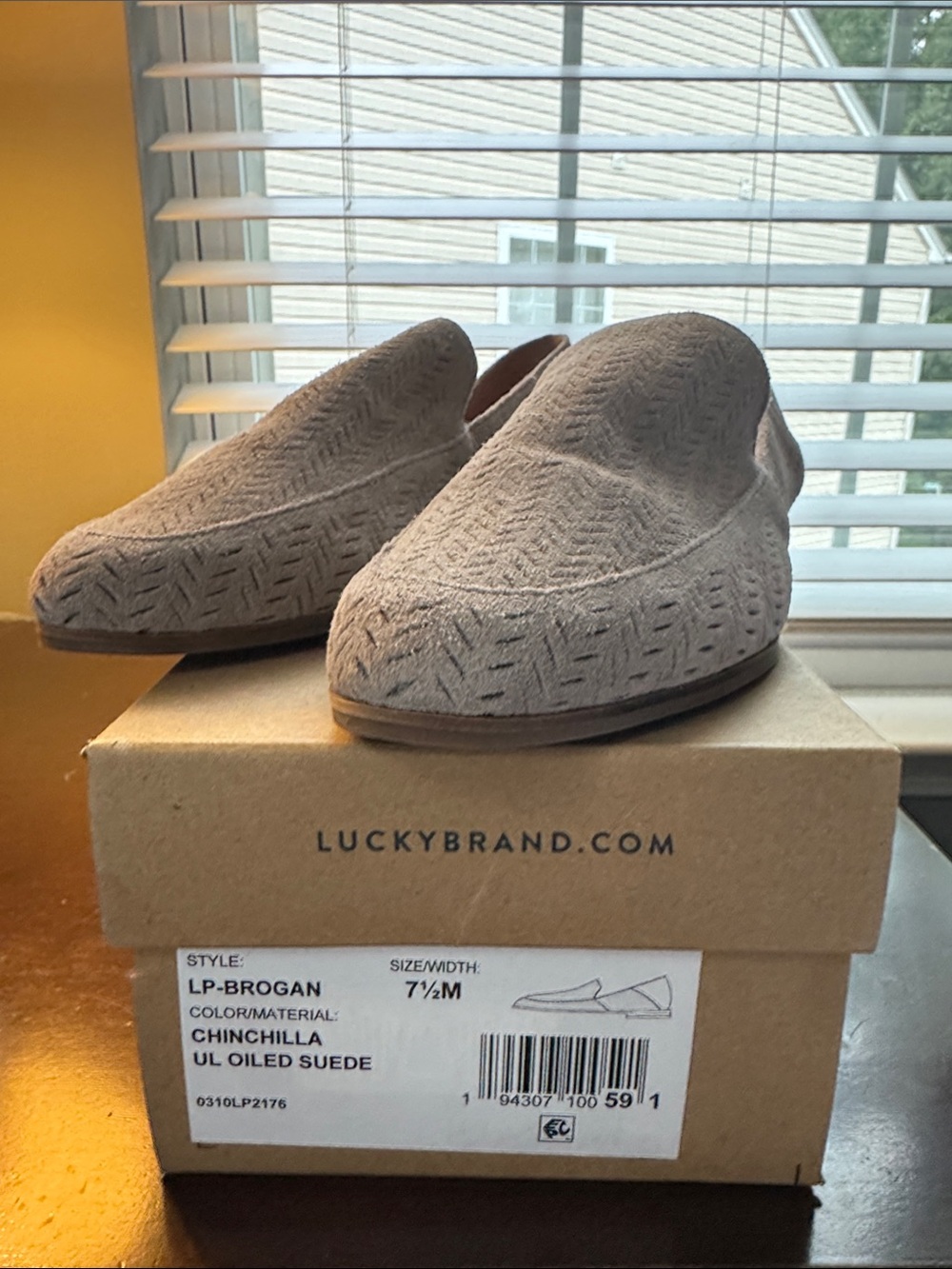 Lucky Brand Women’s Chinchilla Gray Suede Slip-On Loafers